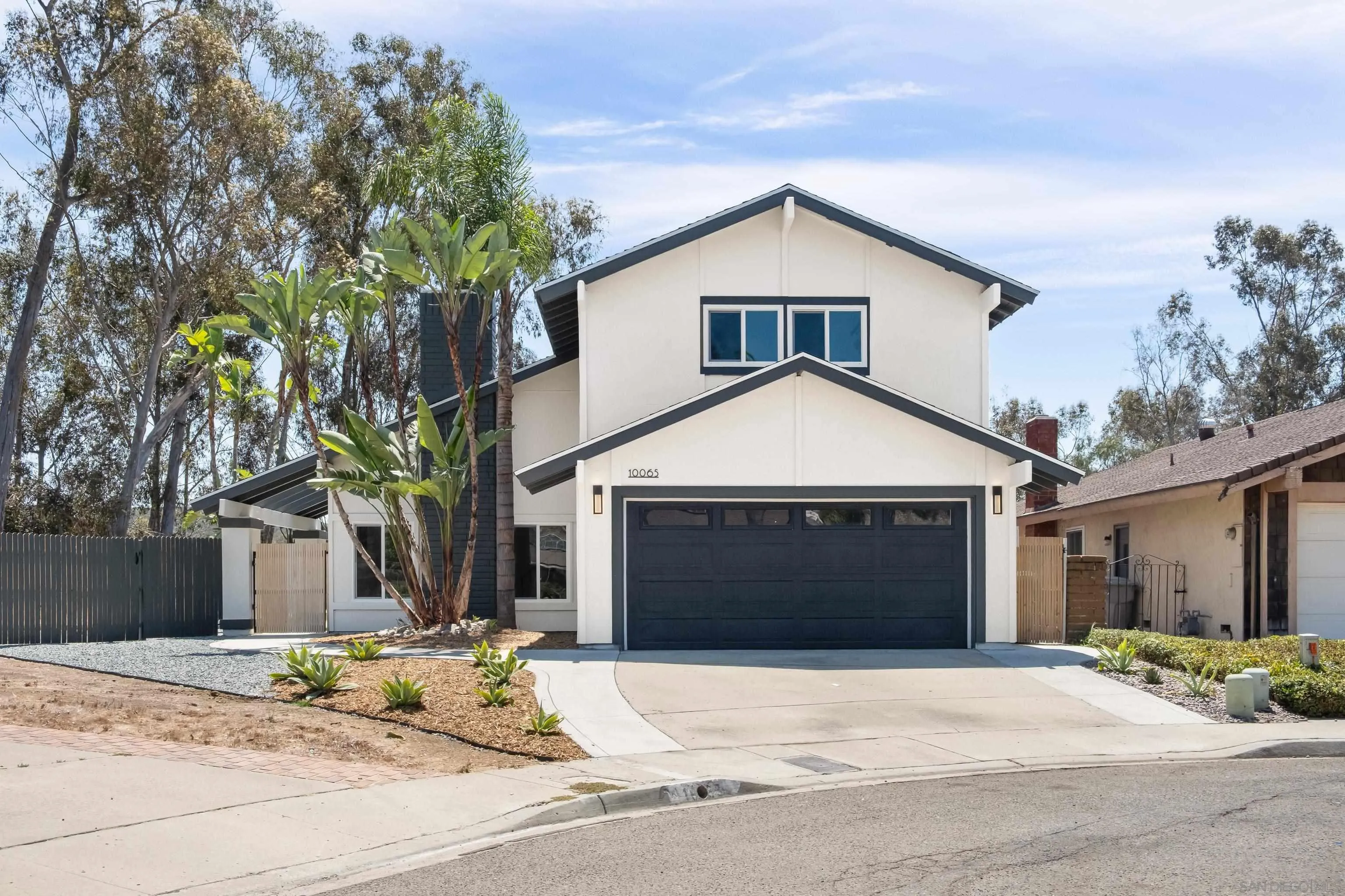 10065 Timberline Ct — photo