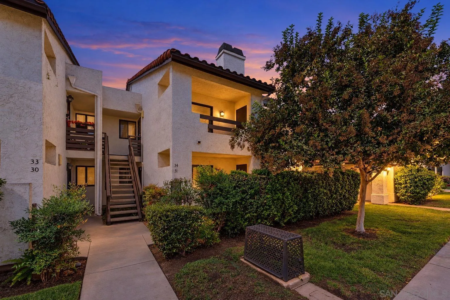2425 Cranston Dr Unit 31 — photo
