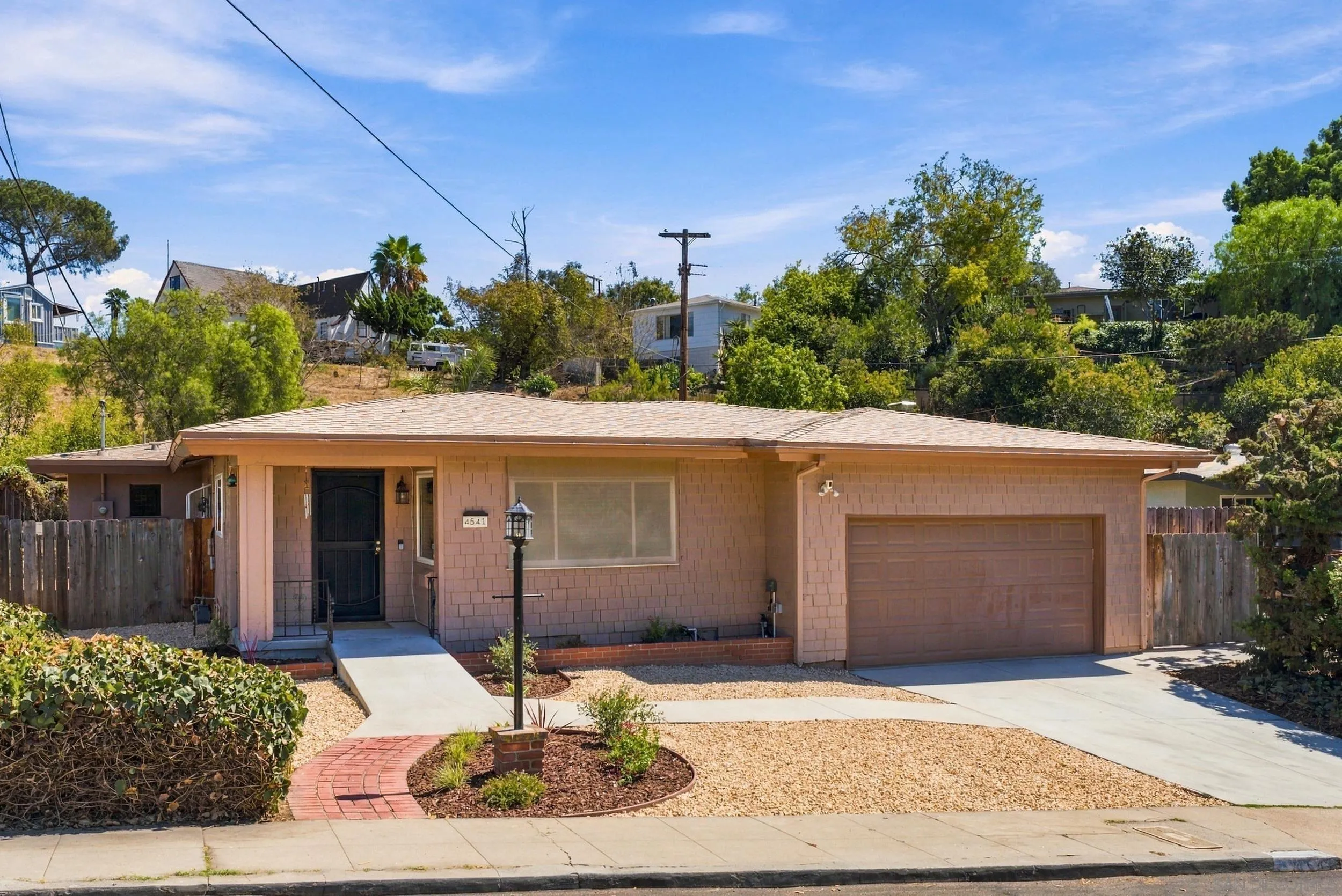 4541 Patria — photo