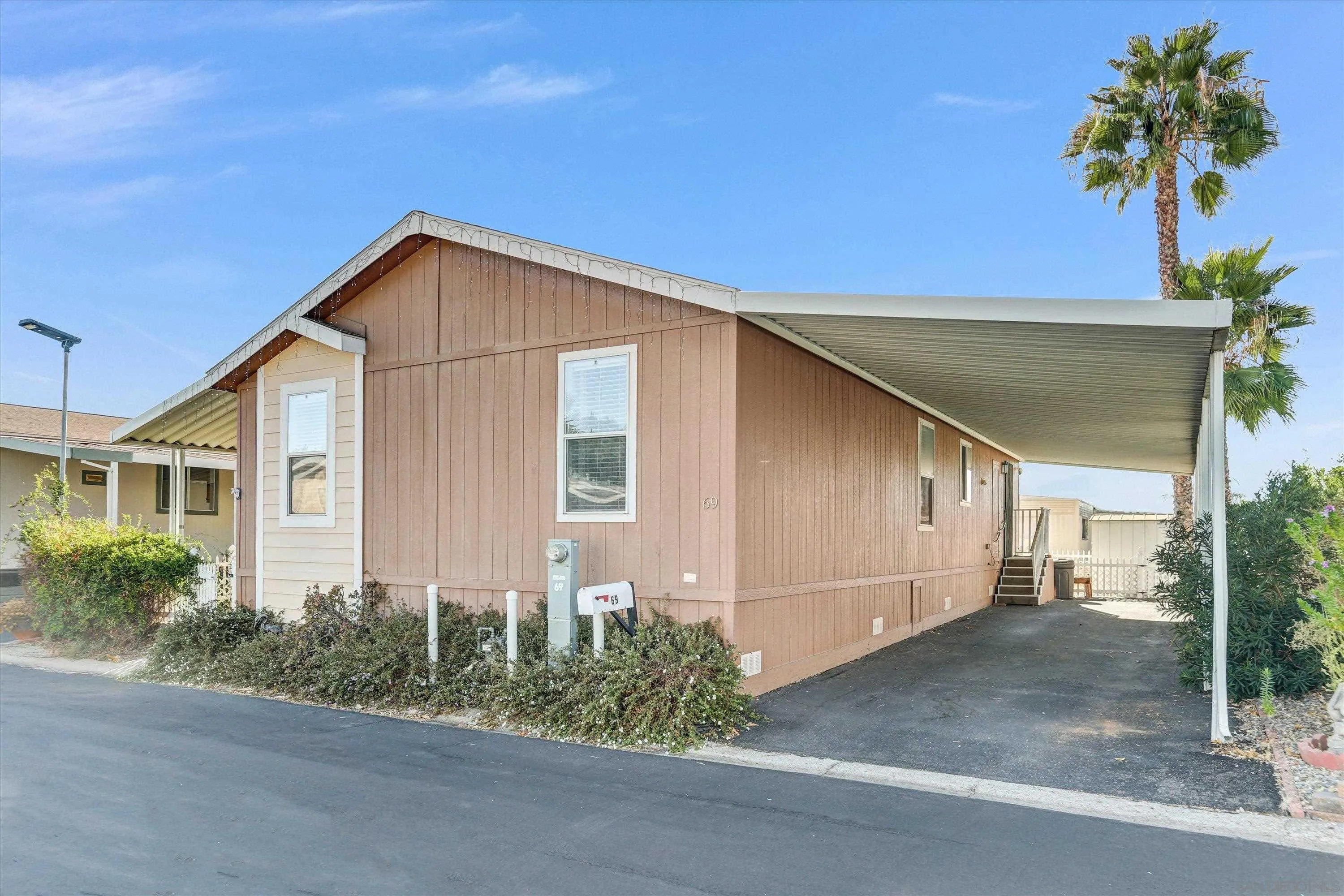 450 E Bradley Ave Unit 69 — photo