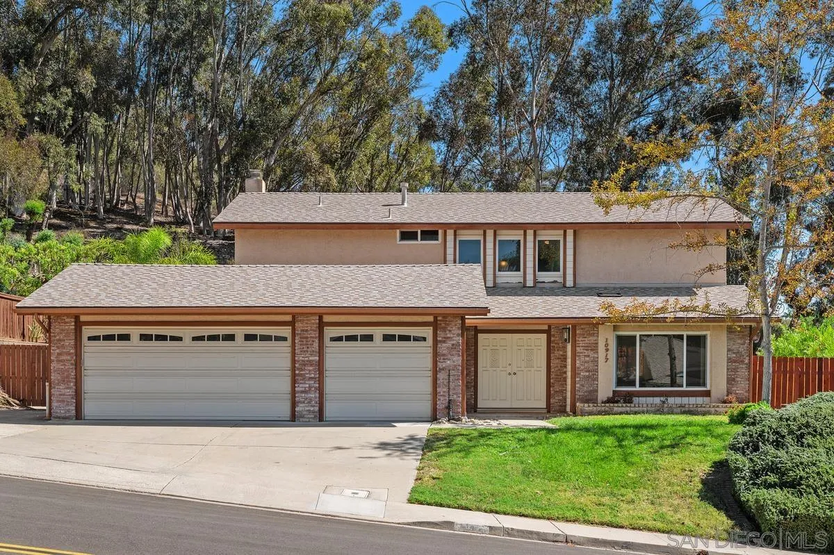 10917 Riesling Dr. — photo