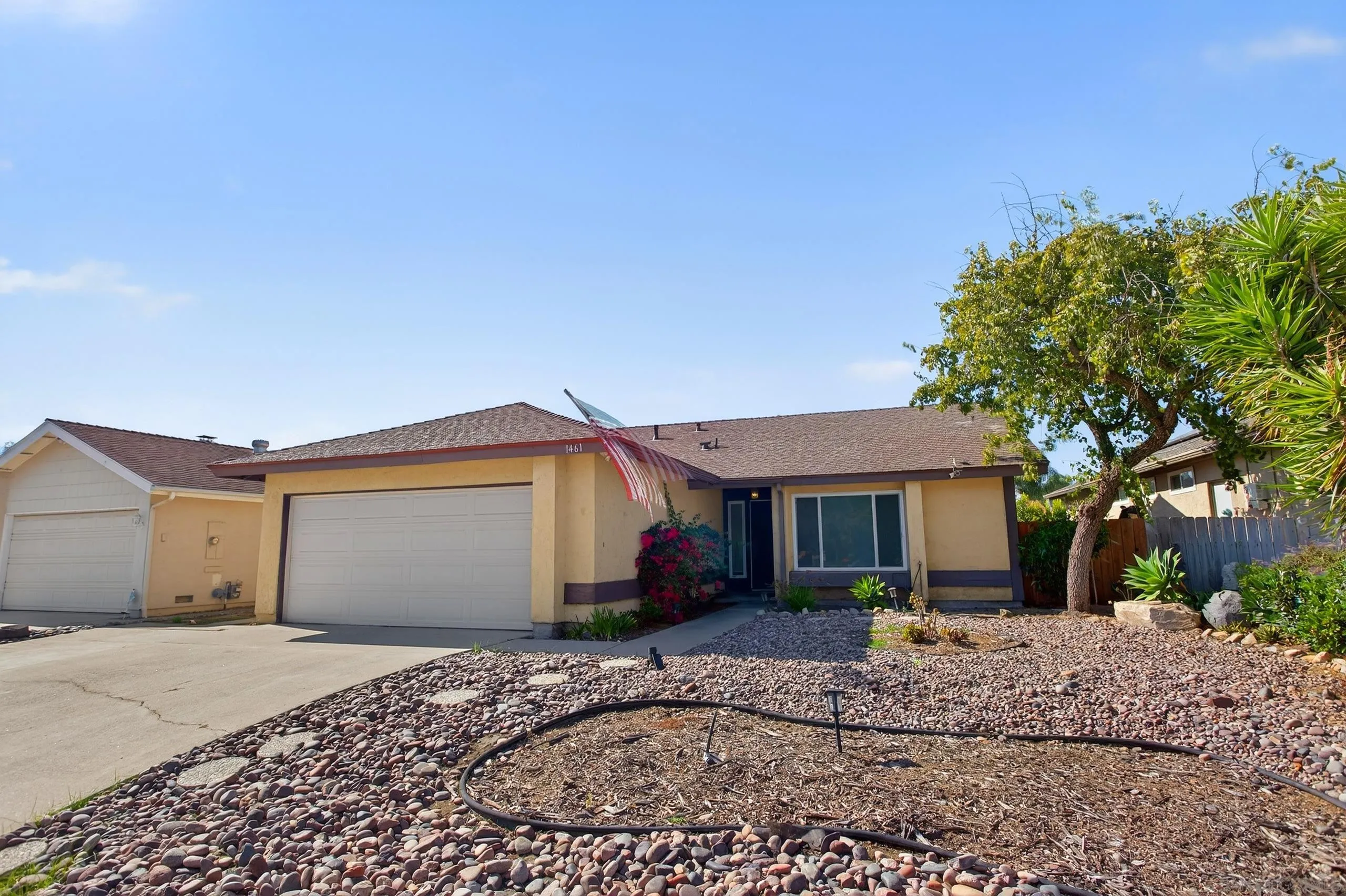 1461 Autumn Woods Pl — photo