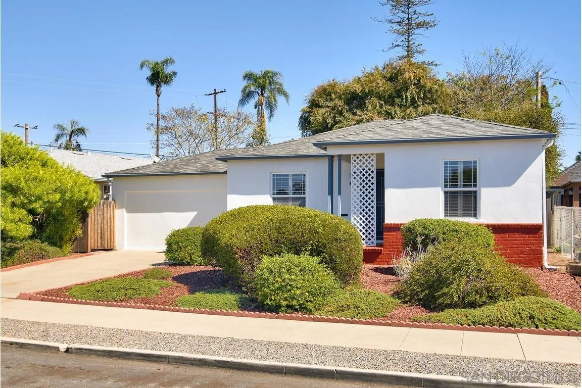 4669 Valencia Dr — photo