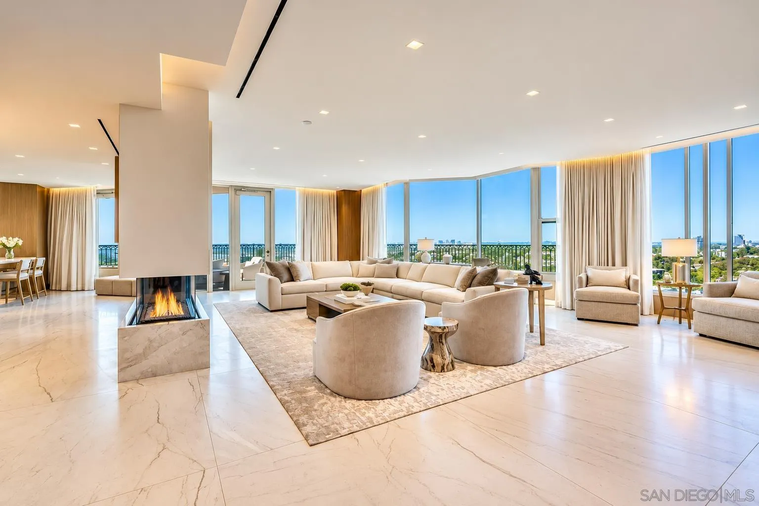 2500 Sixth Ave Unit Penthouse 4 — photo