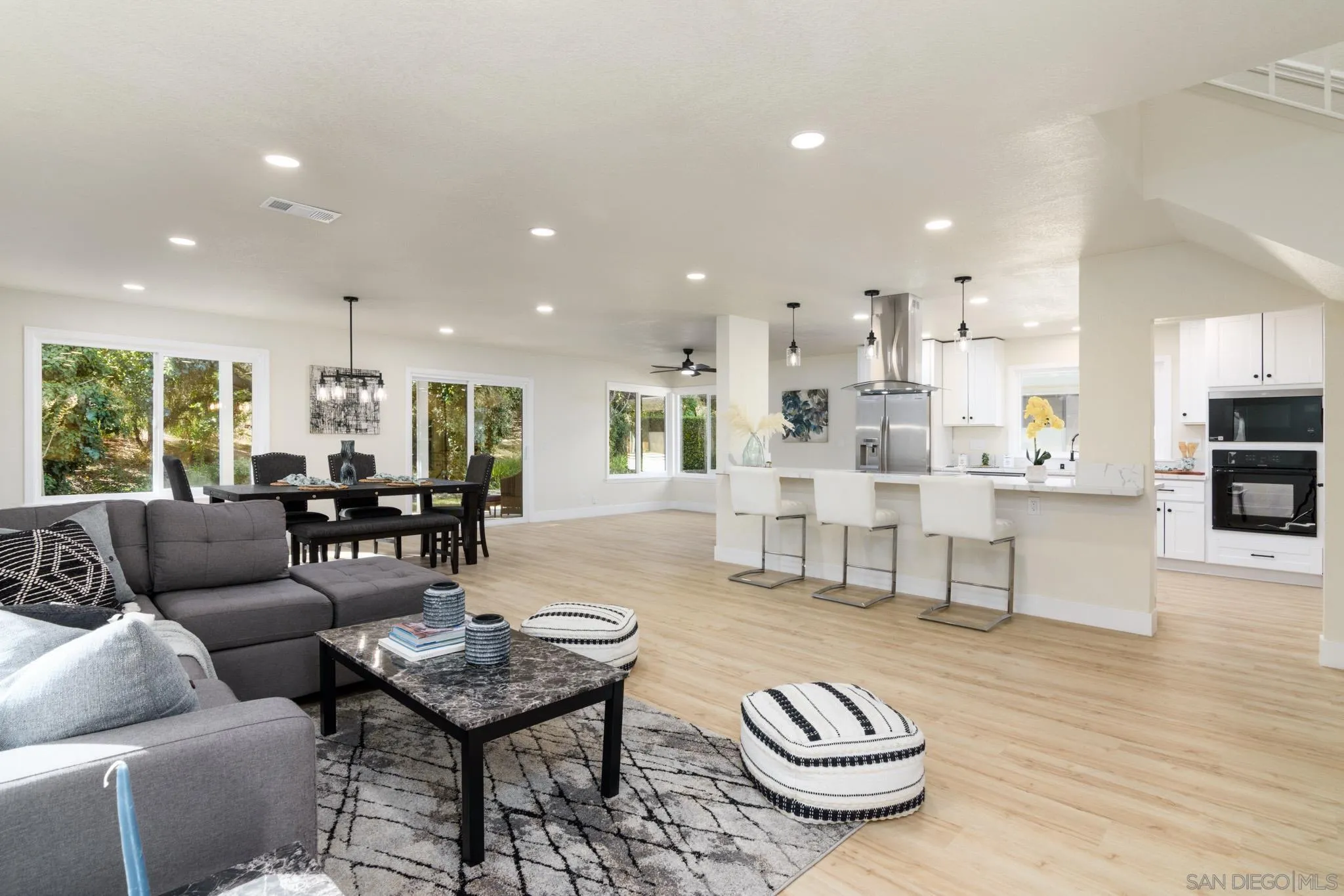 10314 Oak Ranch Ln — photo