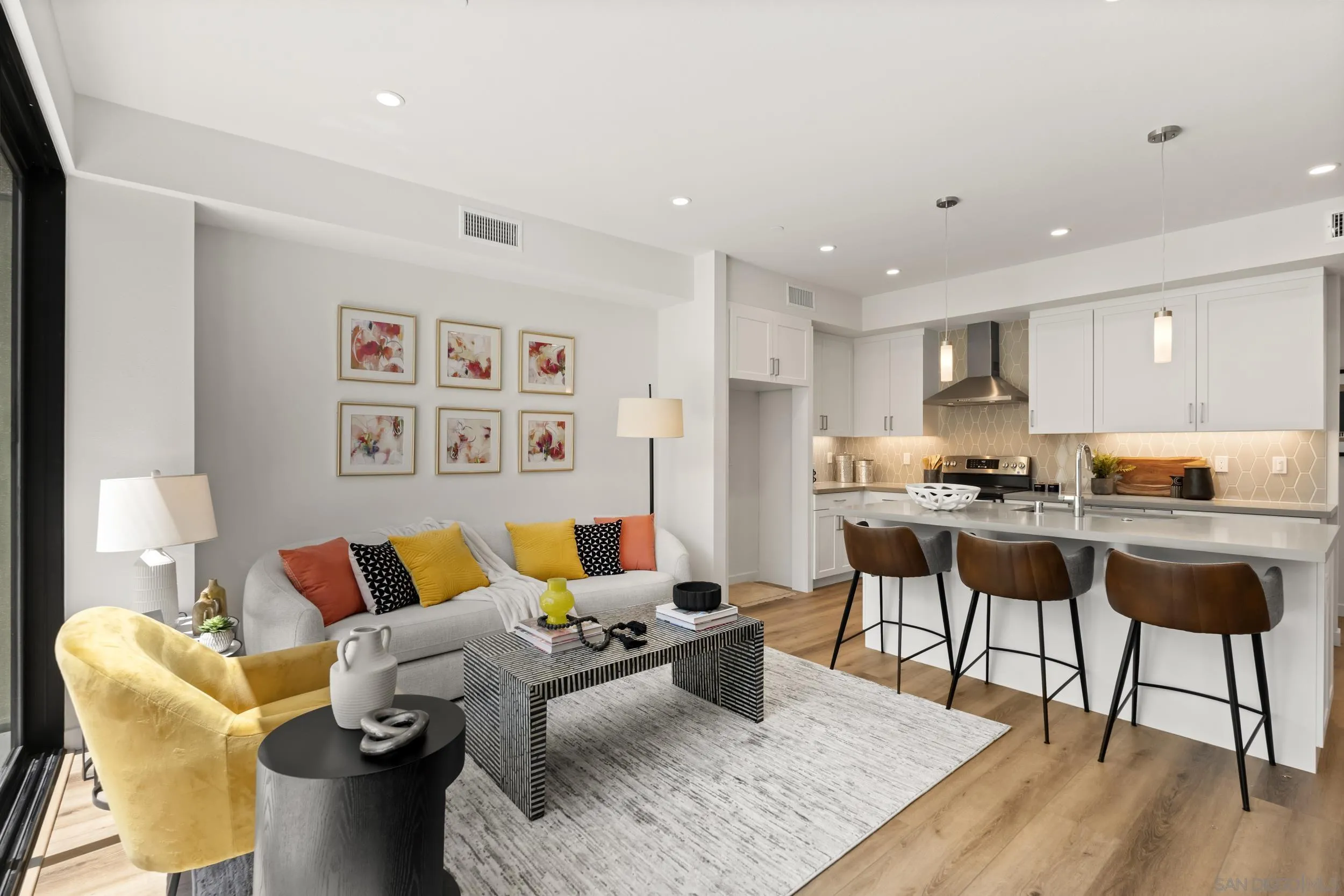 3309 Ruffin Rd Unit 18 — photo