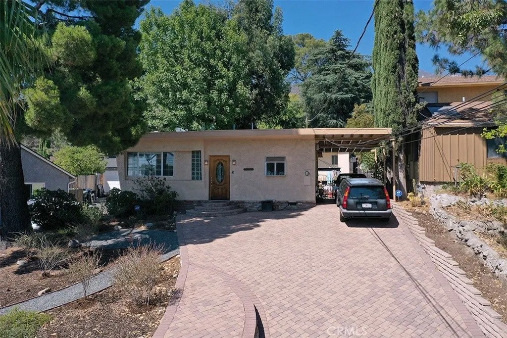 3953 Santa Carlotta — photo