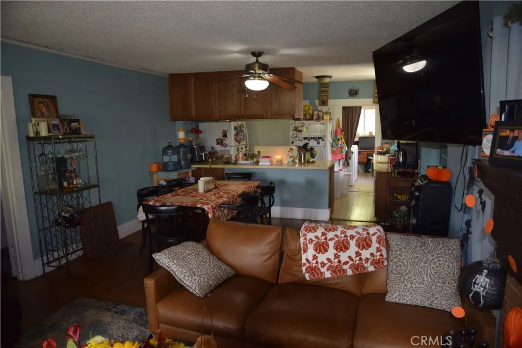 1247 E Topeka, Pasadena, CA 91104 — photo 3