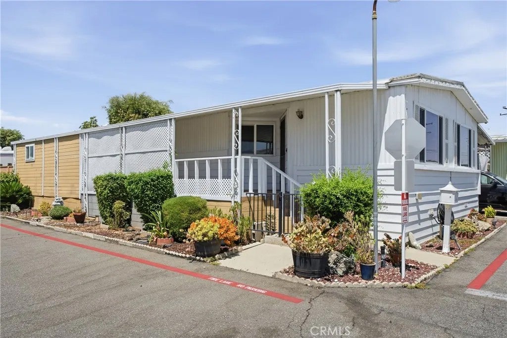 4800 Daleview 48 — photo