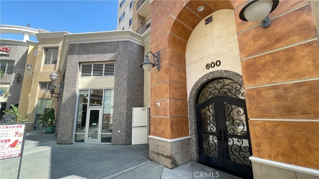 600 N Atlantic Boulevard 505 — photo
