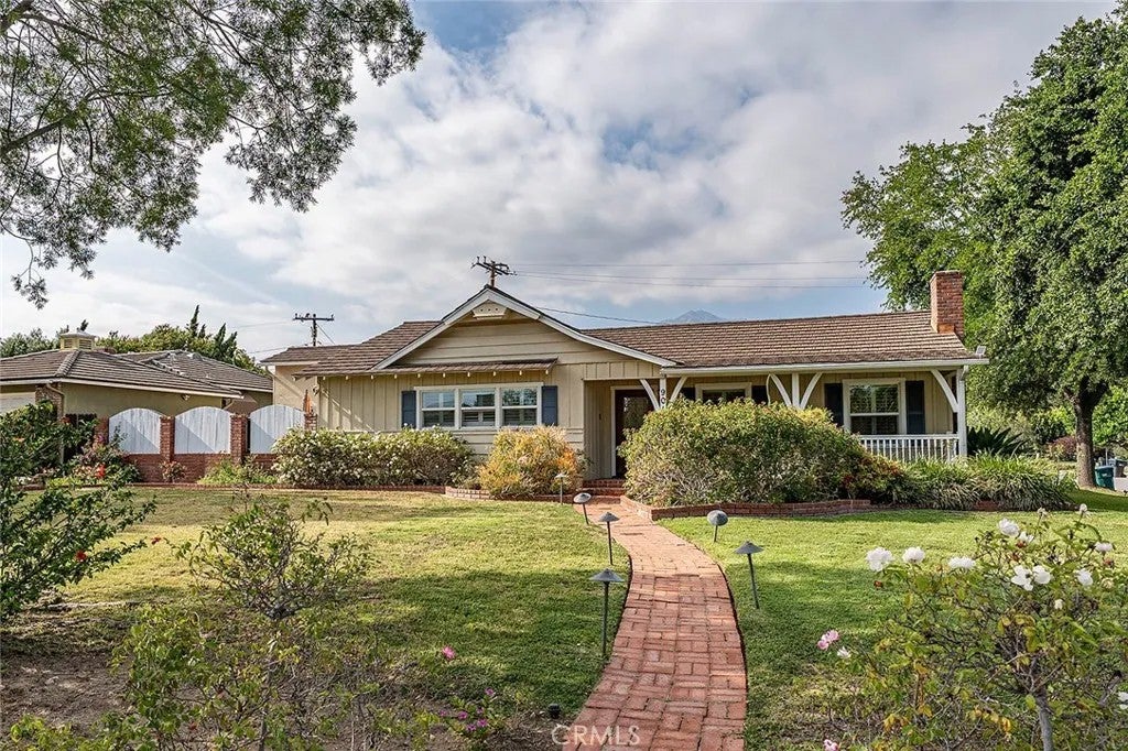 901 Kingsley Drive — photo