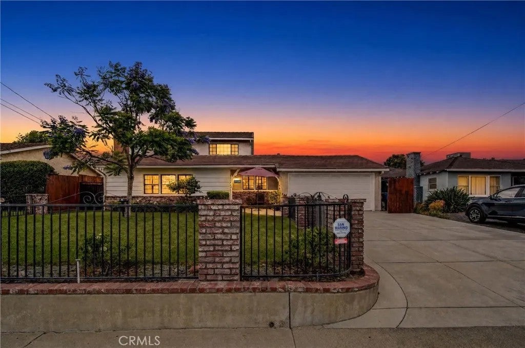 8243 Sheffield Road — photo