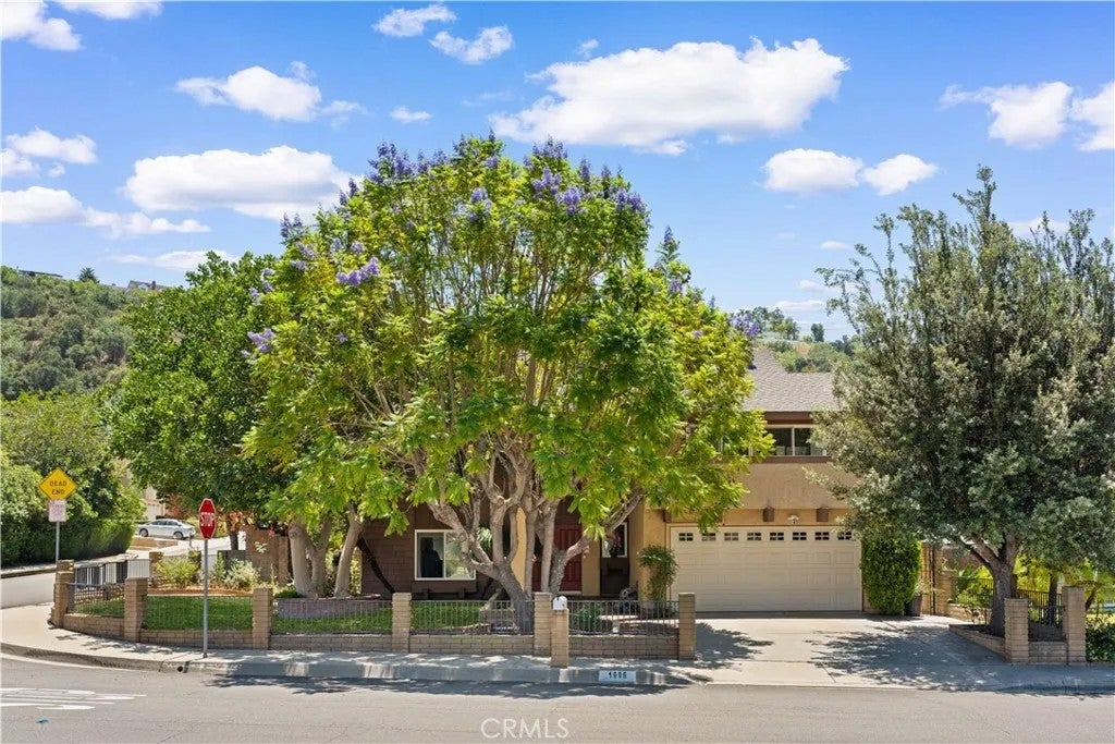1606 Silver Rain Drive — photo