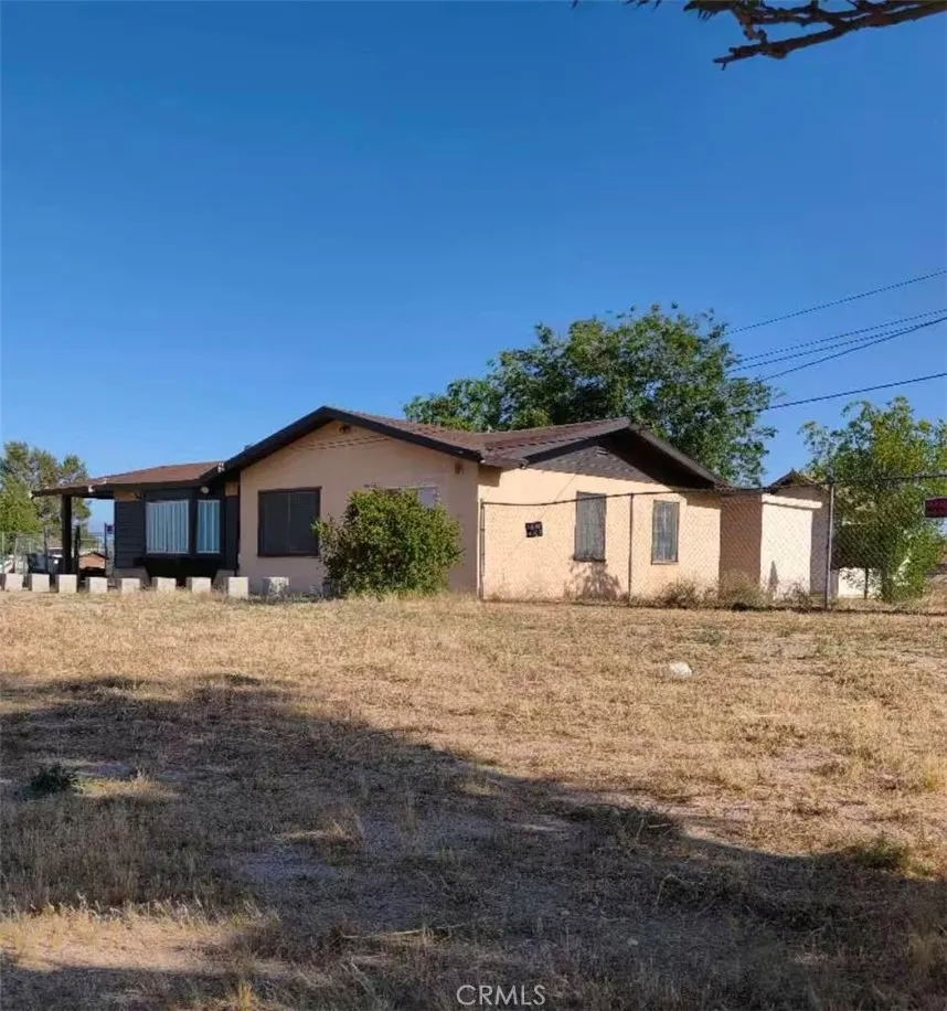15357 Walnut, Hesperia, CA 92345 — photo 2