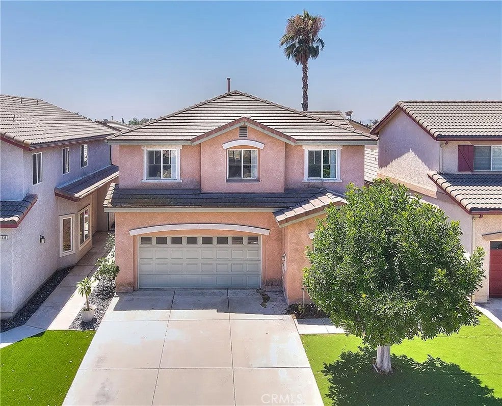 1430 Orange Tree Lane — photo