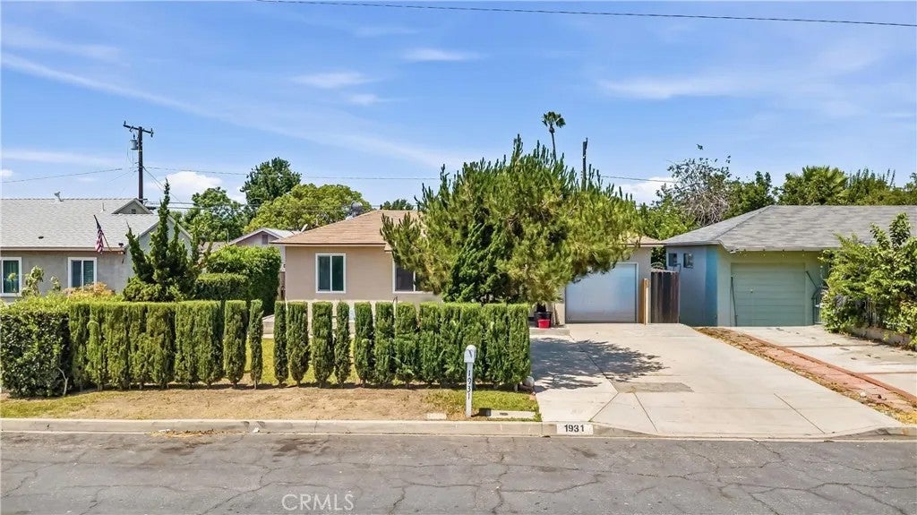 1931 Delford — photo