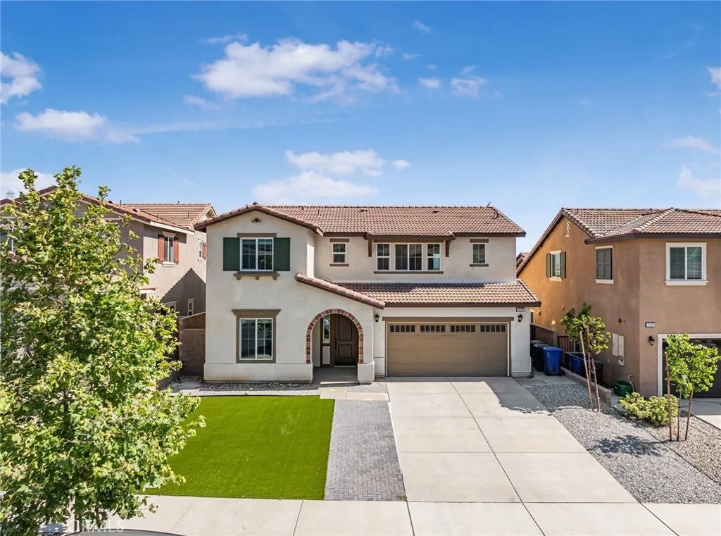15597 Parry Peak Drive — photo