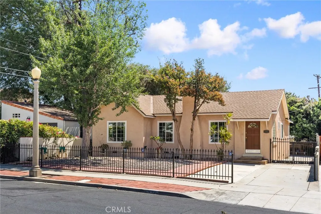 430 Milton Drive — photo
