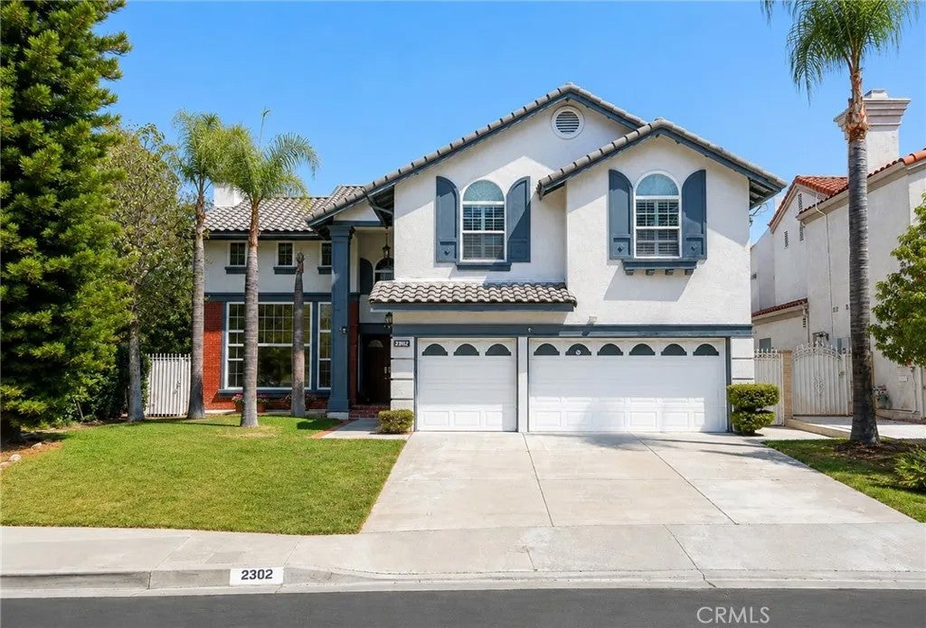 2302 Ridgeview Avenue — photo