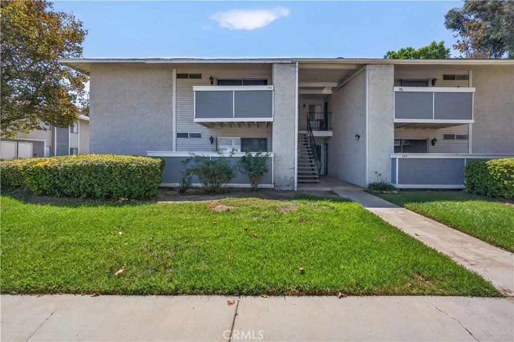 26200 Redlands 148 — photo