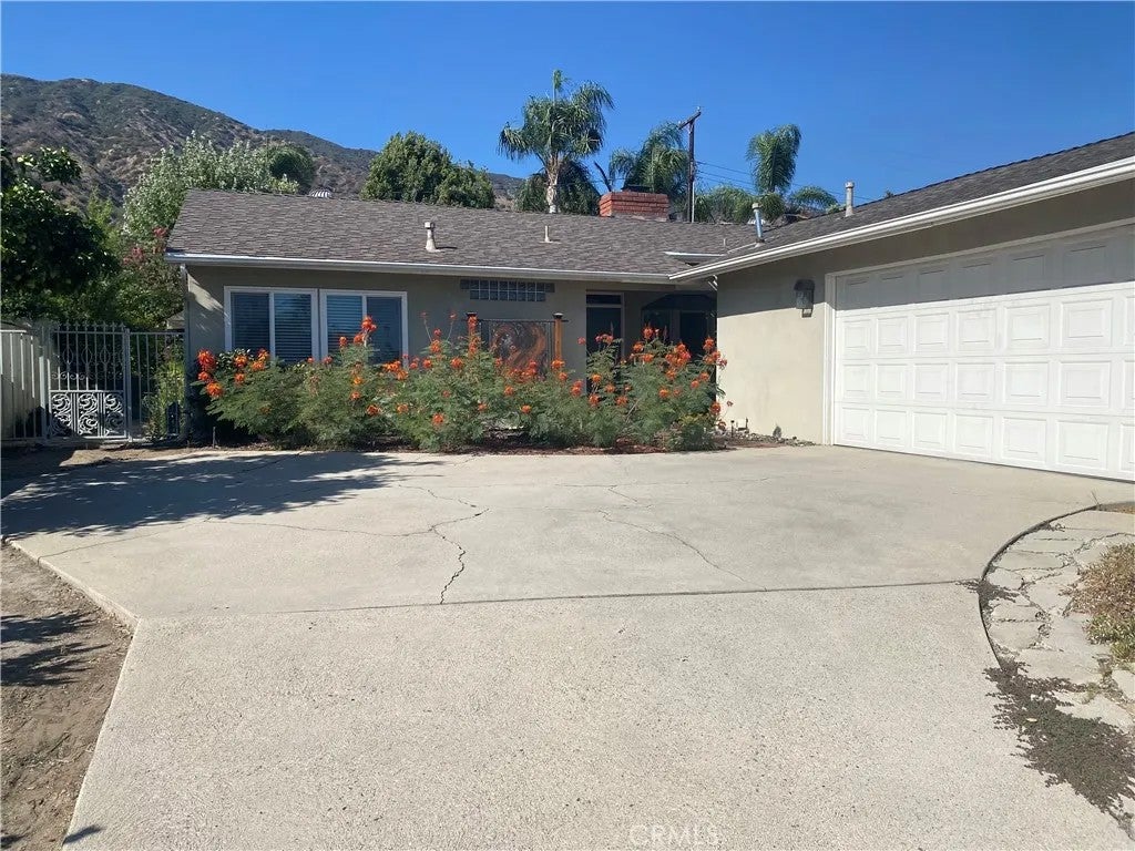 433 W Northridge Avenue — photo