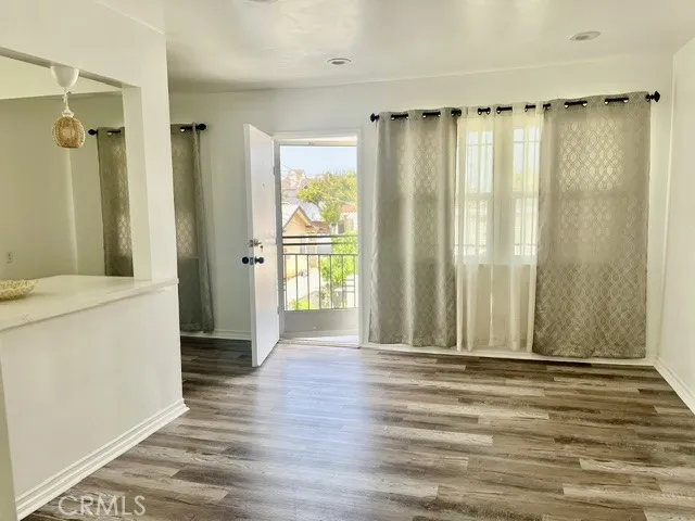 1517 S Olive — photo