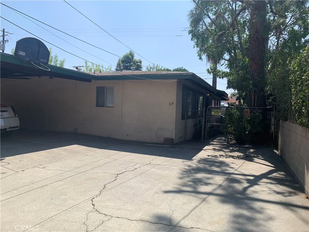 124 W Cherry, Monrovia, CA 91016 — photo 2