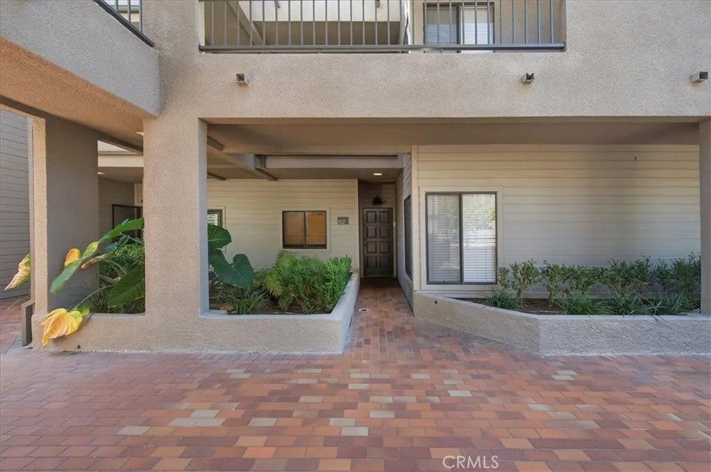 1310 E Orange Grove 102 — photo