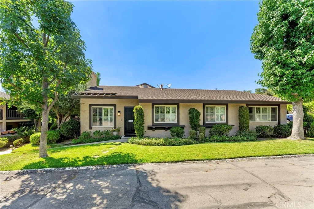 311 E Sierra Madre Boulevard Unit O — photo