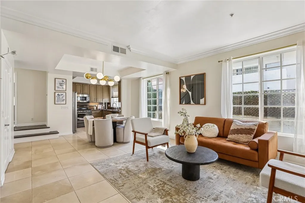 3119 S Durango Avenue Unit 7 — photo