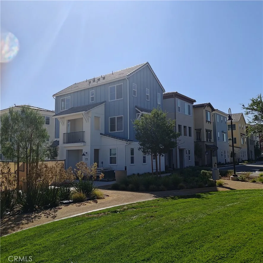 6039 Burren Way — photo