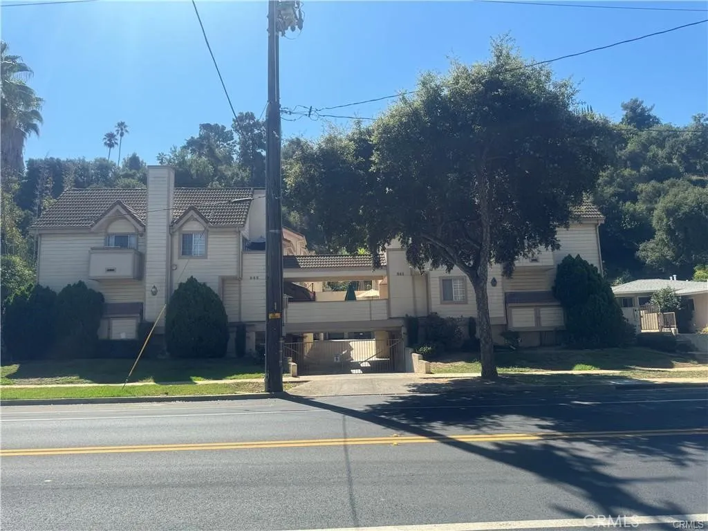 243 Monterey Road Unit C — photo