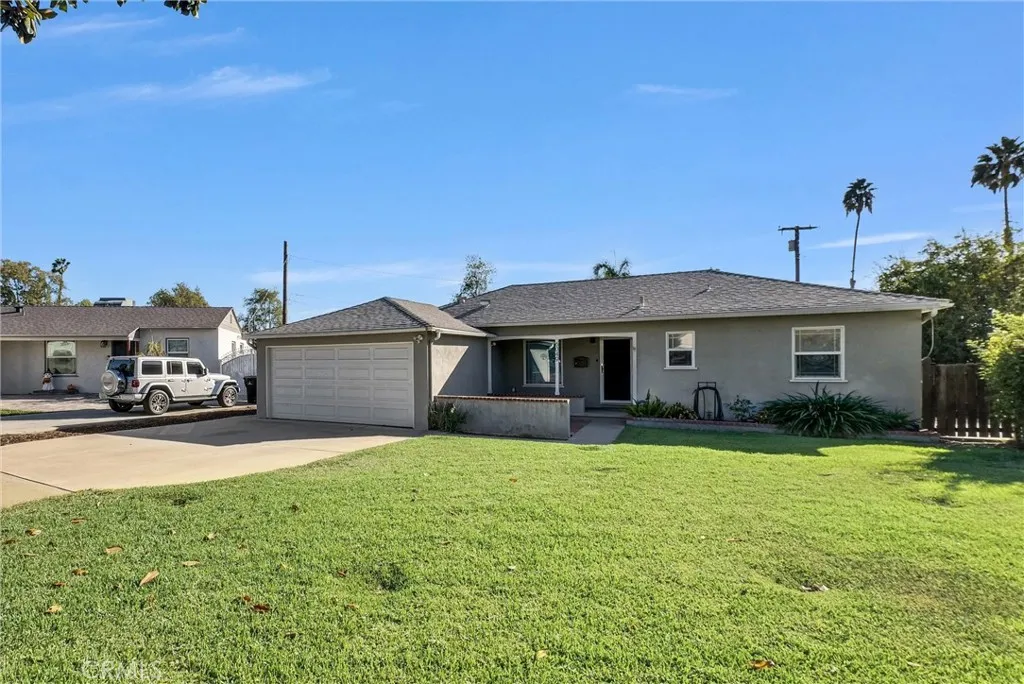 6049 Colonial, Riverside, CA 92506 — photo 2