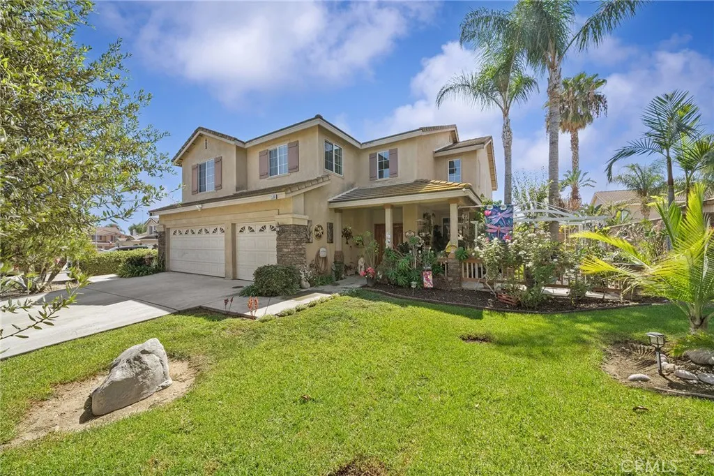 12300 Kings River Street — photo