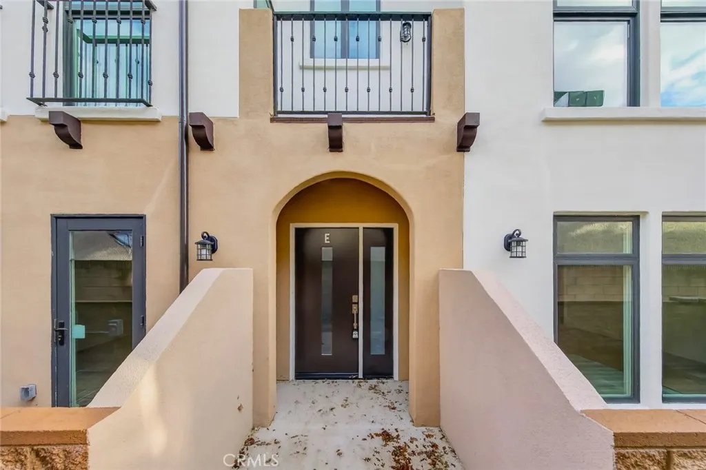306 San Marcos Unit E — photo