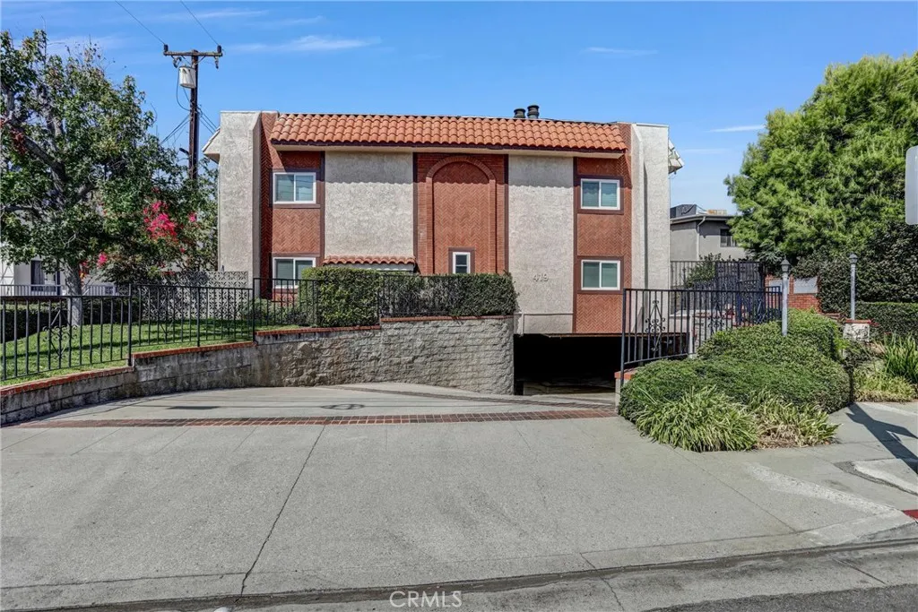 419 Fairview Avenue Unit D — photo
