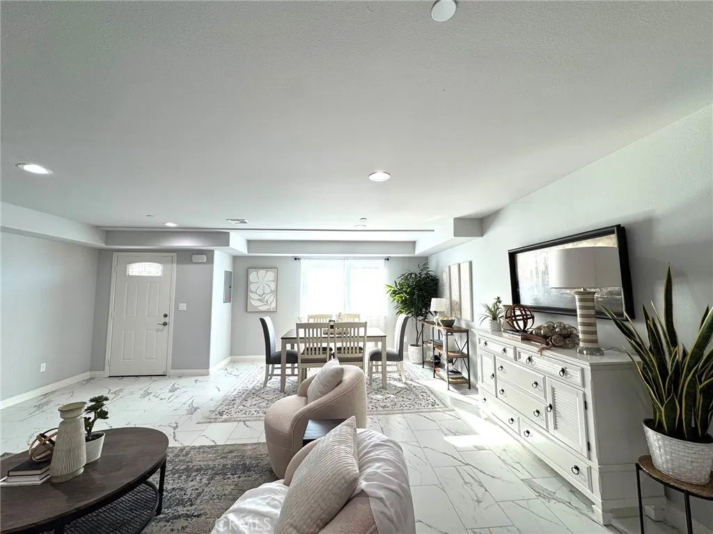 15616 Amar Road Unit F — photo