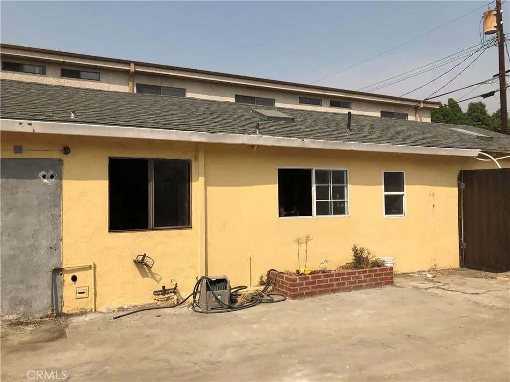 2310 N Catalina Street — photo