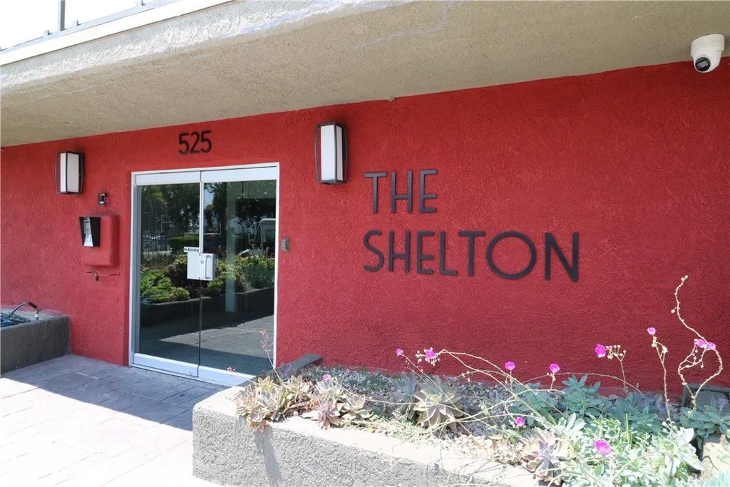 525 S Shelton 102 — photo