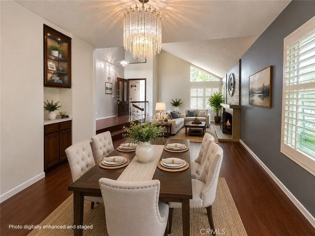 10 Bluff Point Circle — photo