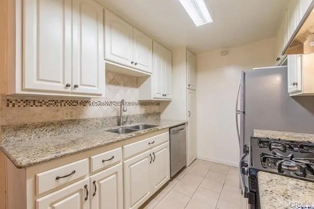 601 E Orange Grove 103 — photo