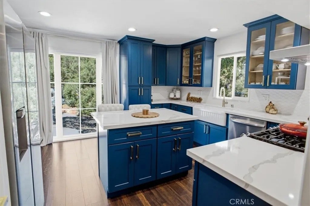 9704 Marcus Lane — photo