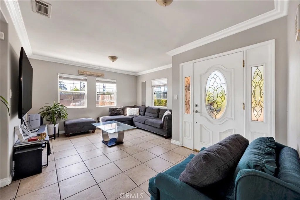 13286 Terra Bella Street — photo