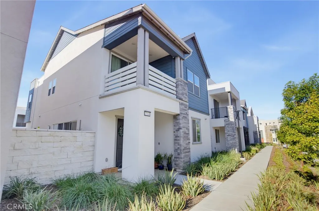 27143 Scrub Oak Court — photo