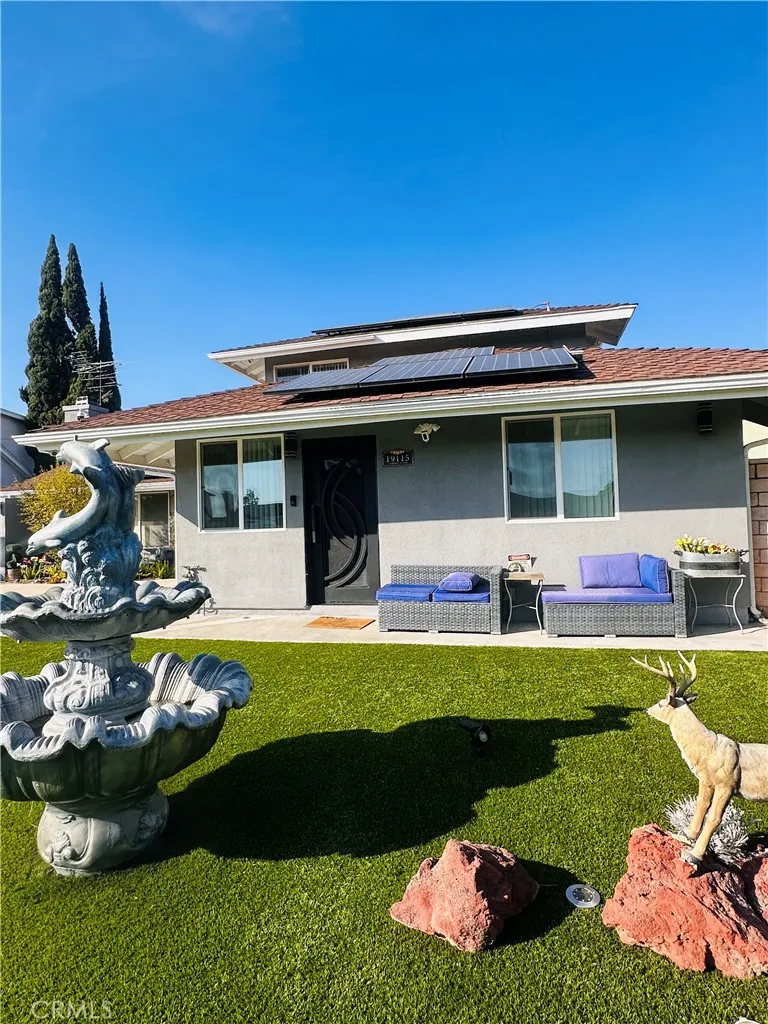 19113 Ludlow — photo