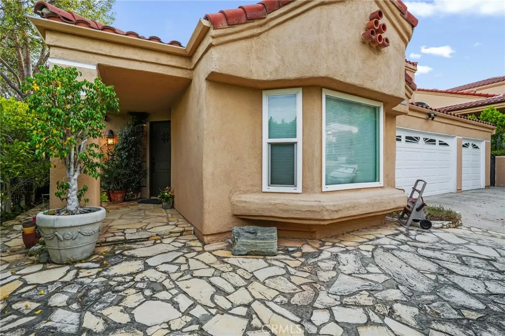 14025 Rabbit Road, Sylmar, CA 91342 — photo 2