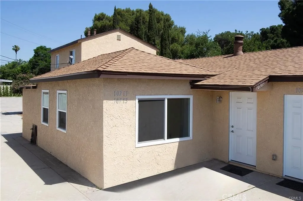 10709 Sherman — photo