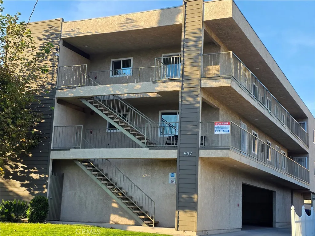 537 E Palmer Avenue Unit 6 — photo