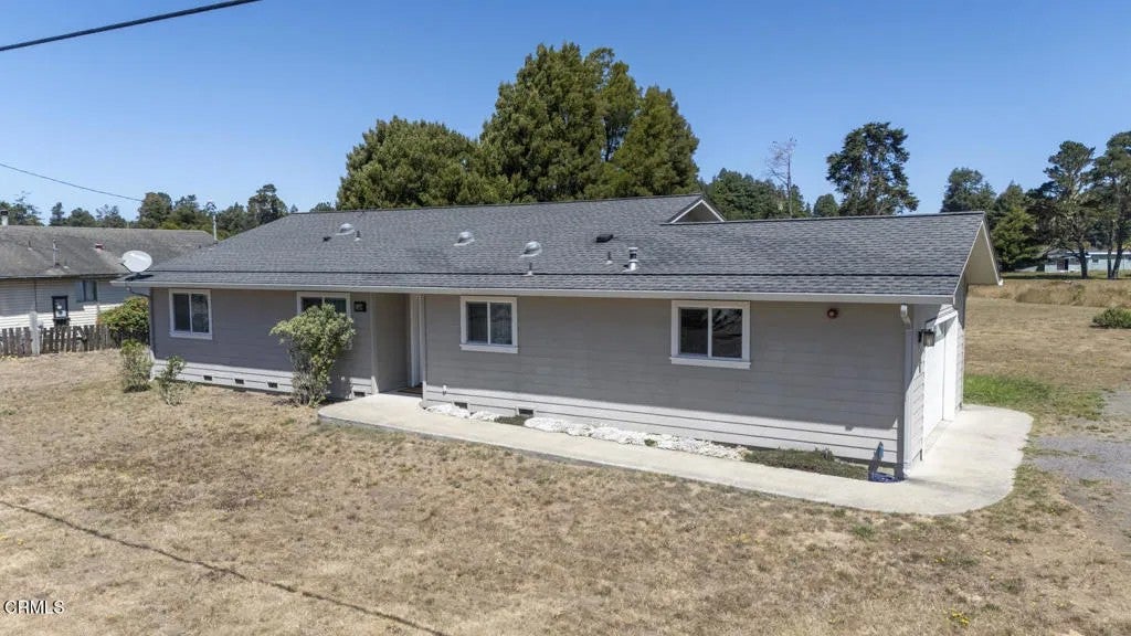 31540 Fort Bragg-Sherwood Road — photo