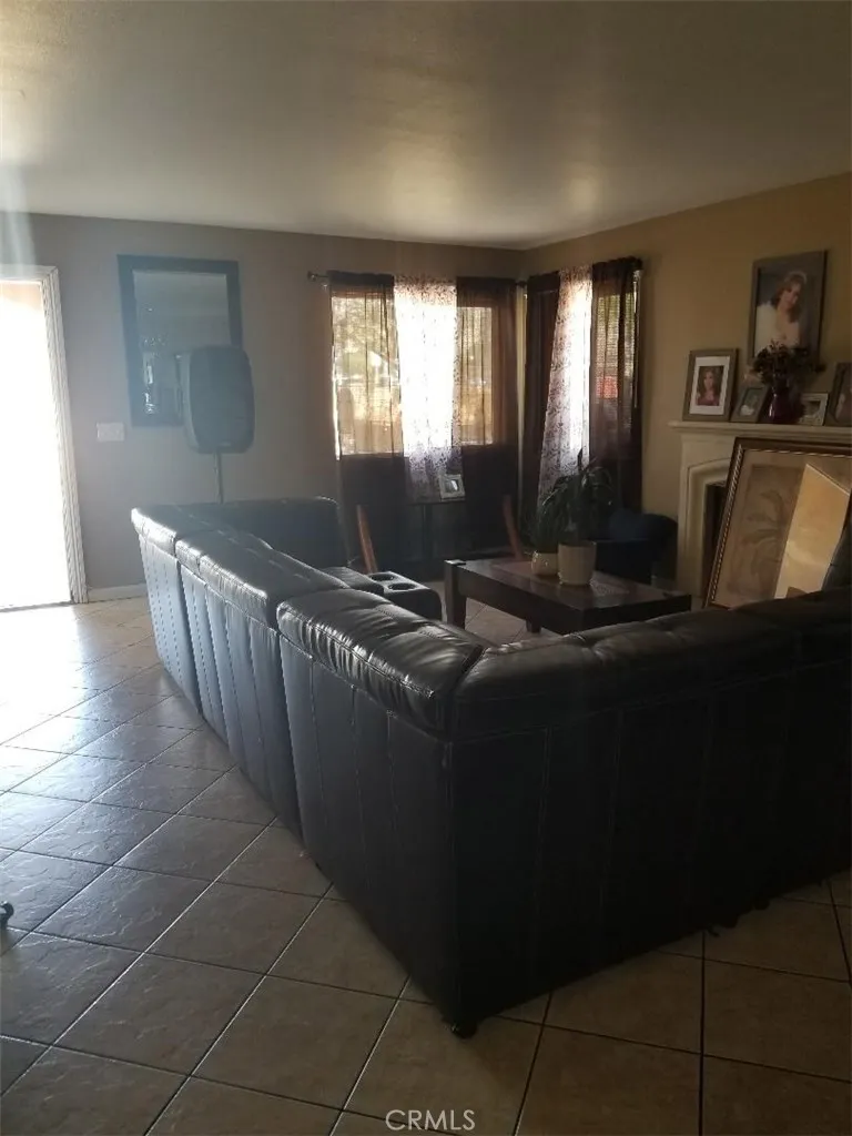 6342 Stobbs Way, Riverside, CA 92509 — photo 3